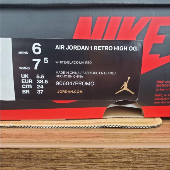 Jordan 1 Charlotte promo 1/300 - Picture 2 of 6